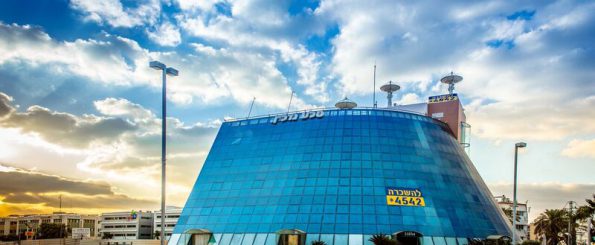 משרדים להשכרה בבניין הפירמידה באור יהודה משרדים להשכרה בבניין הפירמידה באור יהודה