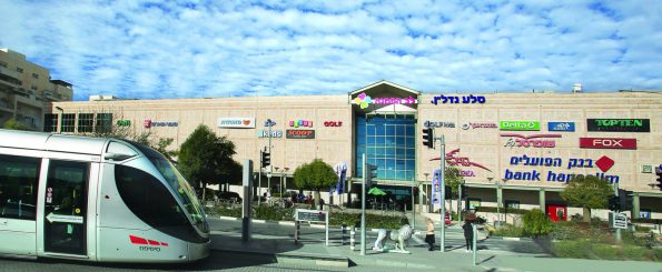 חנויות להשכרה בקניון <br /></noscript> 
